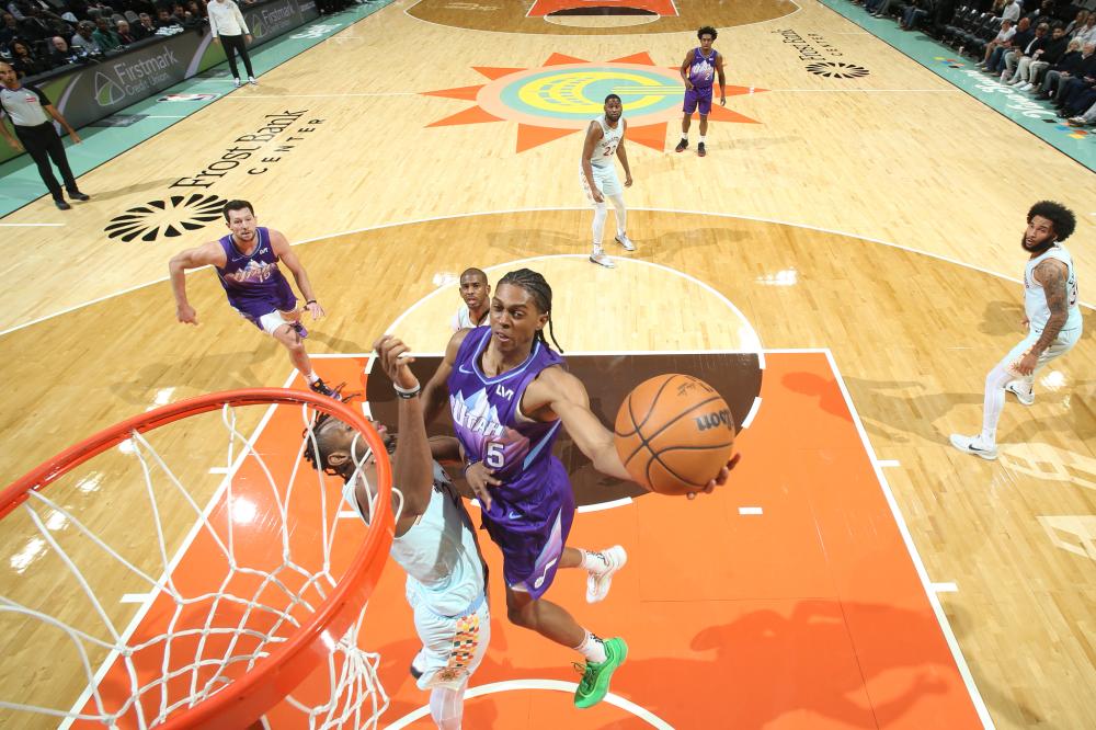 持了极高的 持了极高的